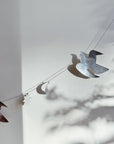 Mini Mei x Zoen voor Gust - Vogel & maan slinger - Handgemaakt