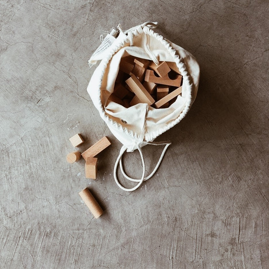 Wooden Story - Natural - Blocks in sack - Wood - Toys - Zoenvoorgust.com